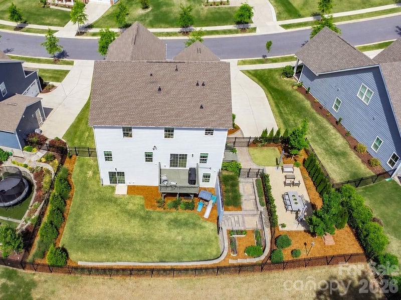 11126 Sound Rd, Davidson, NC 28036