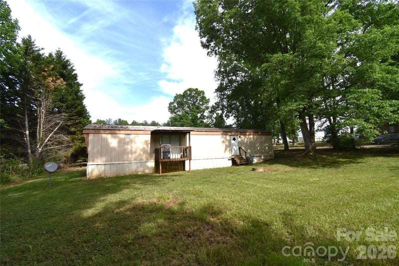 3549 Boyette Rd, Lenoir, NC 28645