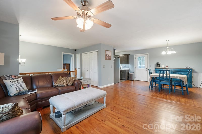3868 Nc 10 Hw, Newton, NC 28658