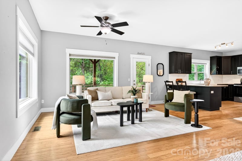 181 Glendale Ave, Asheville, NC 28803