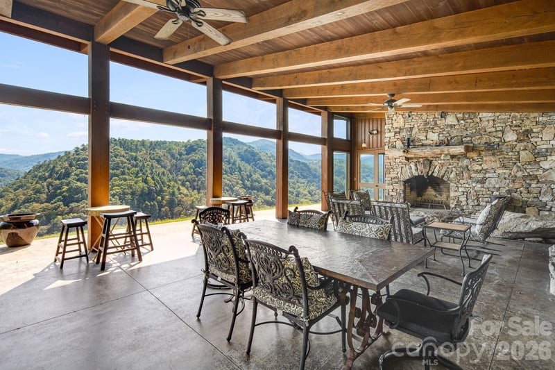 76 Dancing Wind Ln, Marshall, NC 28753
