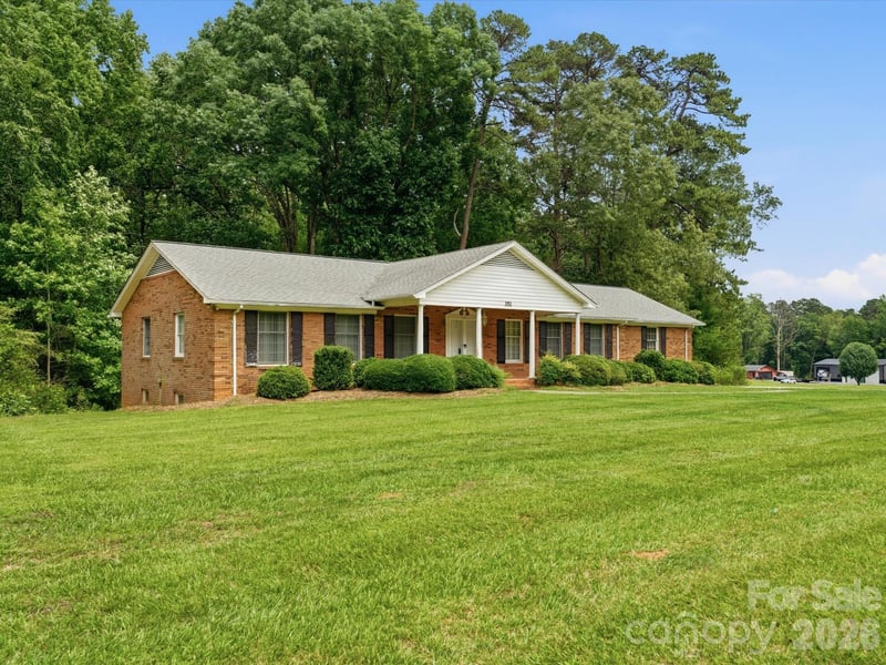 351 Highway 200 Hw, Stanfield, NC 28163