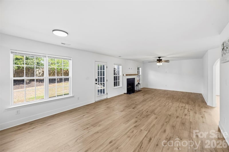 125 Mallory Tai Dr, Lincolnton, NC 28092