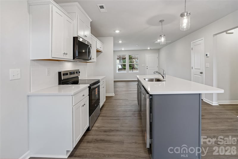 532 Bond St, Statesville, NC 28677