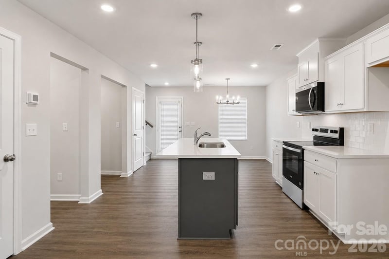 532 Bond St, Statesville, NC 28677