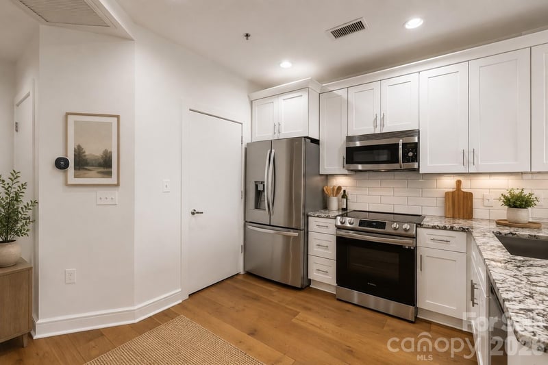 333 Trade St #2002, Charlotte, NC 28202