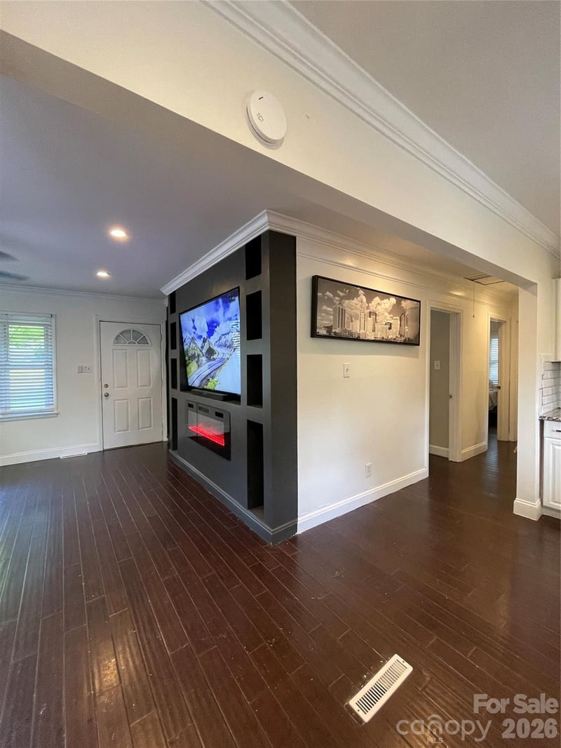 609 Glenn St, Gastonia, NC 28052