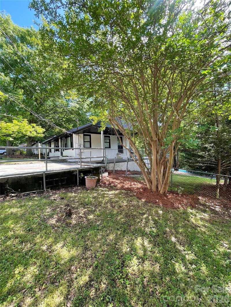 609 Glenn St, Gastonia, NC 28052