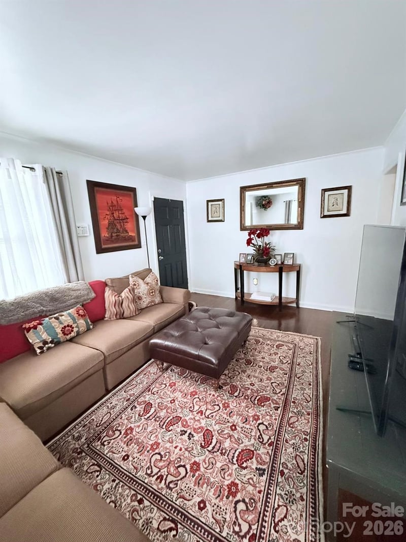 4937 Tryon St, Charlotte, NC 28217