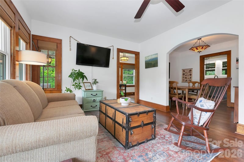 470 Cherryfield Loop, Brevard, NC 28712