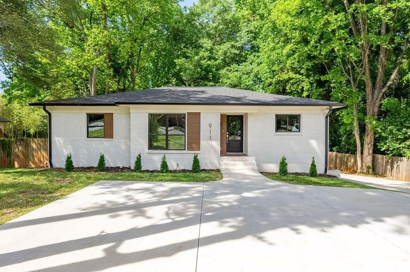 911 Woodlawn Rd, Charlotte, NC 28209