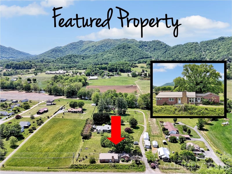 17 Hickory View Ln, Canton, NC 28716