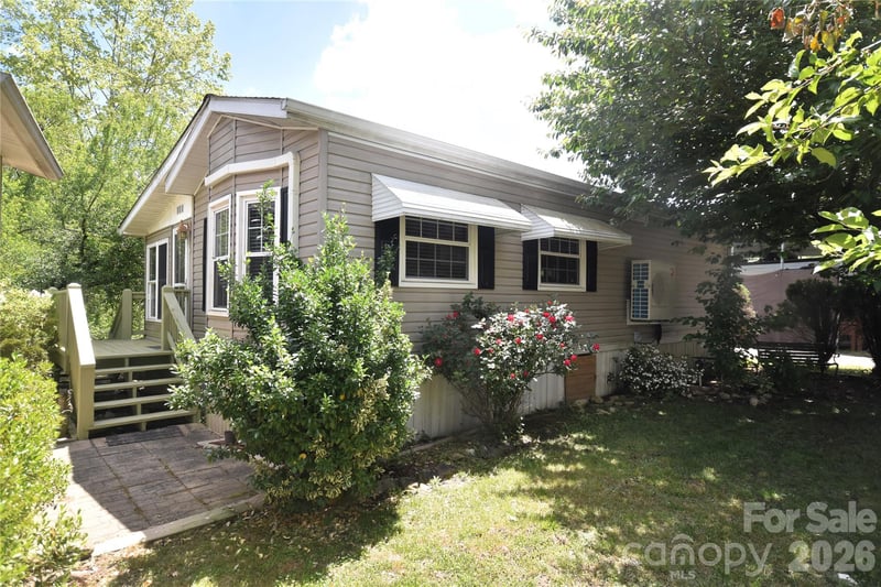 279 Mallard Loop, Waynesville, NC 28785