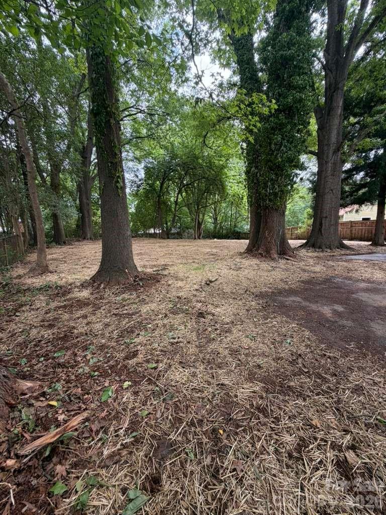 835 Ranch St, Charlotte, NC 28208