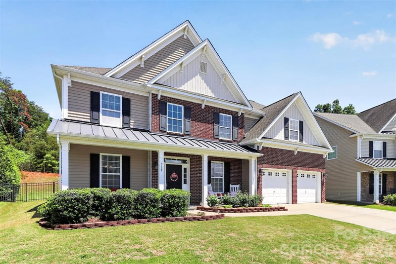 719 Fresia Dr, Tega Cay, SC 29708