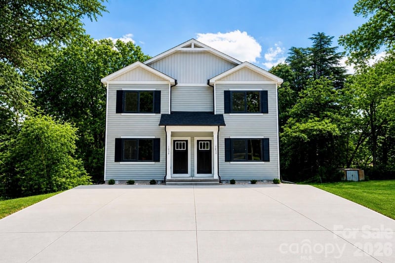 1036 12th St, Hickory, NC 28601