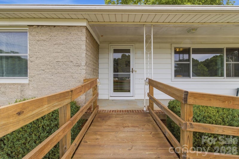 748 Emorywood Ave, Rock Hill, SC 29730