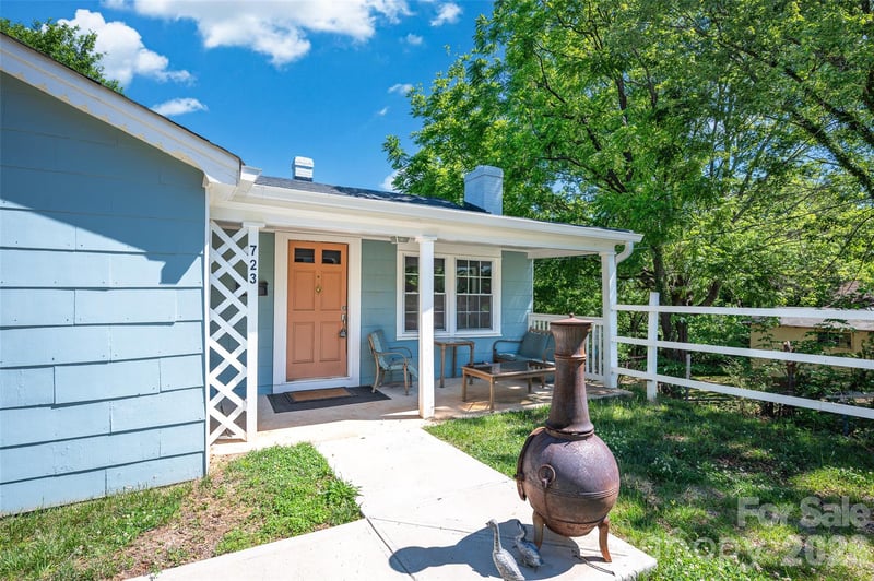 723 F Ave, Hickory, NC 28602