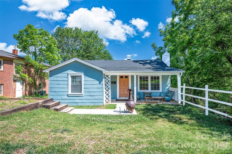 723 F Ave, Hickory, NC 28602