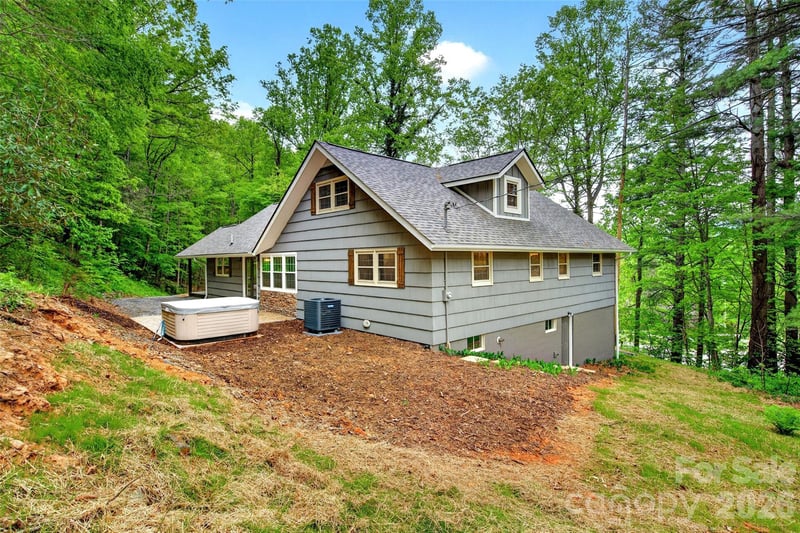 3781 226 Hw, Bakersville, NC 28705