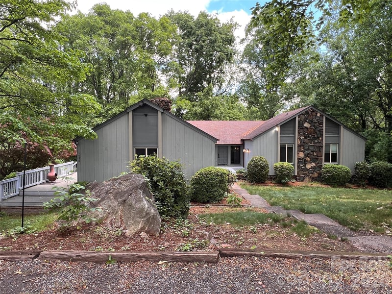 1426 Alf Hoover Rd, Vale, NC 28168