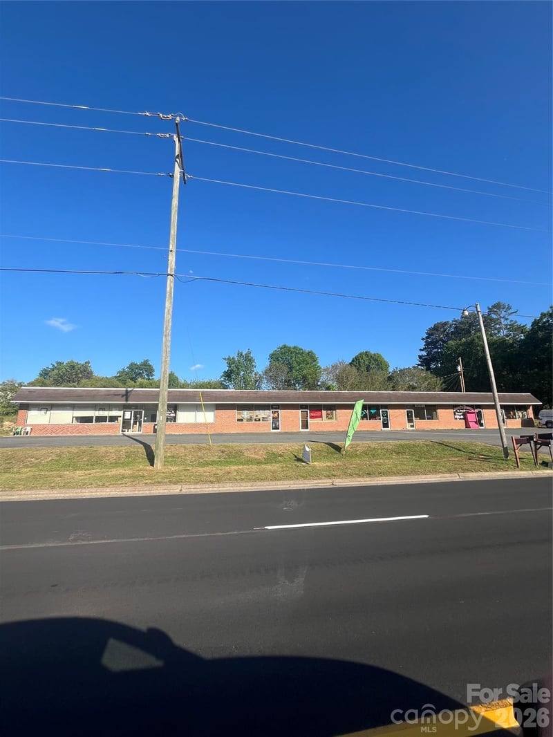 1614 Us 52 Hw, Albemarle, NC 28001