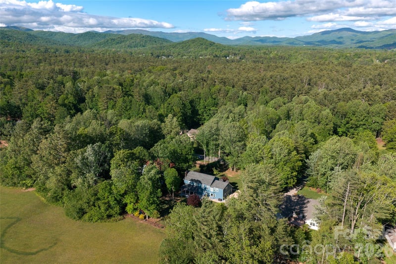 43 Tree Top Dr, Arden, NC 28704