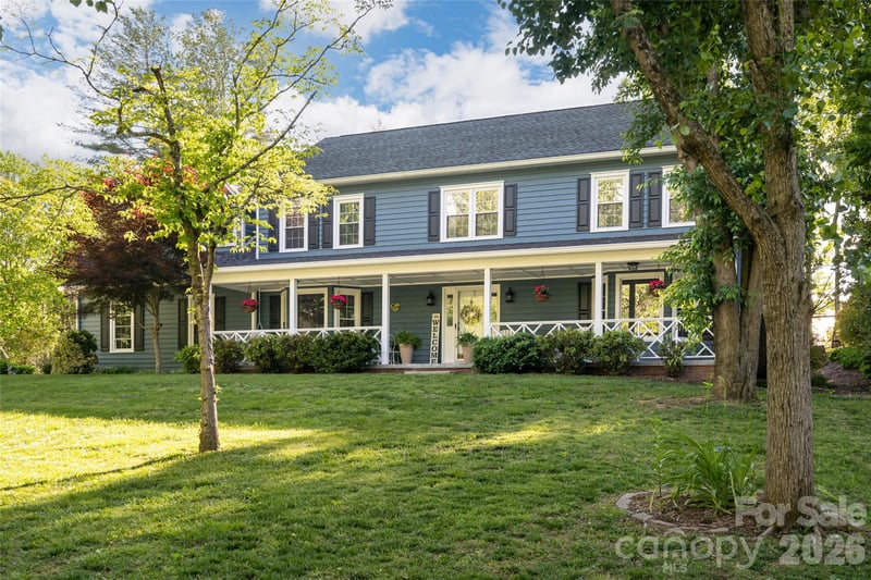 43 Tree Top Dr, Arden, NC 28704