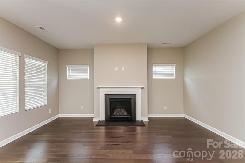 1843 Lotus Ln, Denver, NC 28037