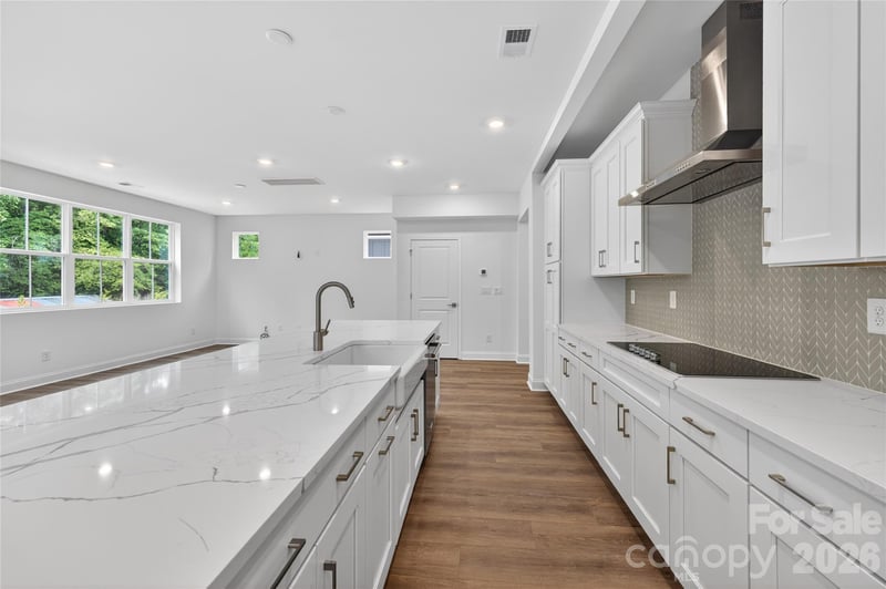 420 Celestial Dr, Tega Cay, SC 29708