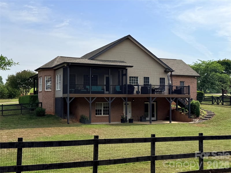183 Burl Bridges Rd, Forest City, NC 28043