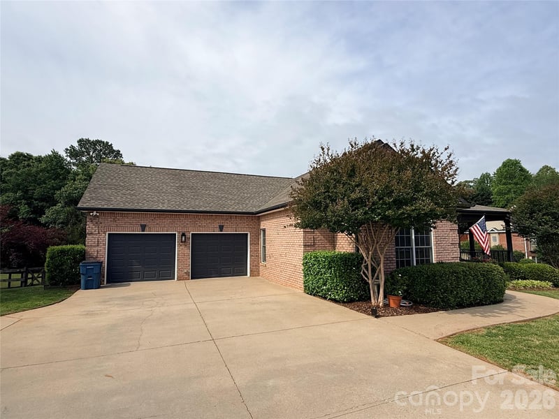 183 Burl Bridges Rd, Forest City, NC 28043