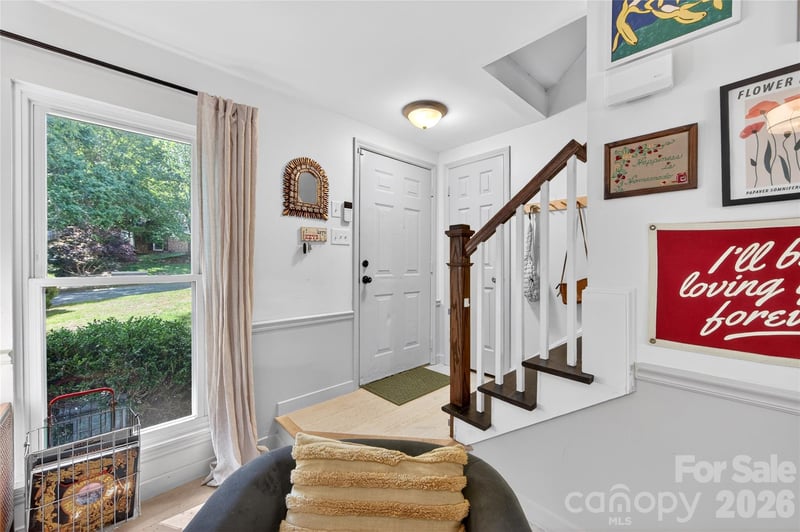 8713 Golf Ridge Dr, Charlotte, NC 28277