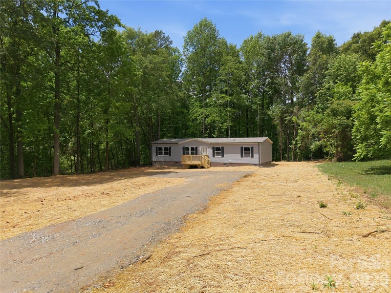 5093 Nc Highway 150 None, Lincolnton, NC 28092