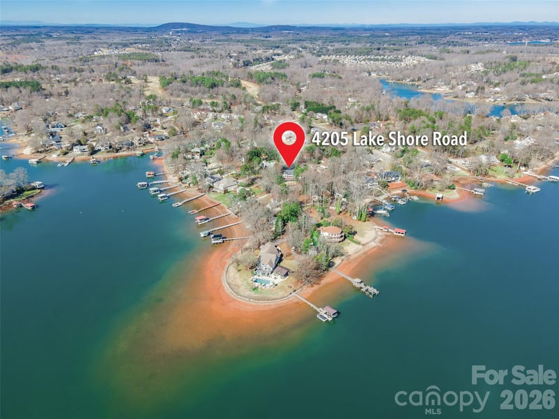 4205 Lake Shore Rd, Denver, NC 28037