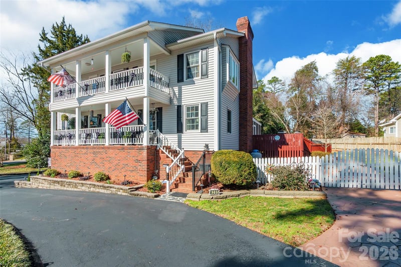 4205 Lake Shore Rd, Denver, NC 28037