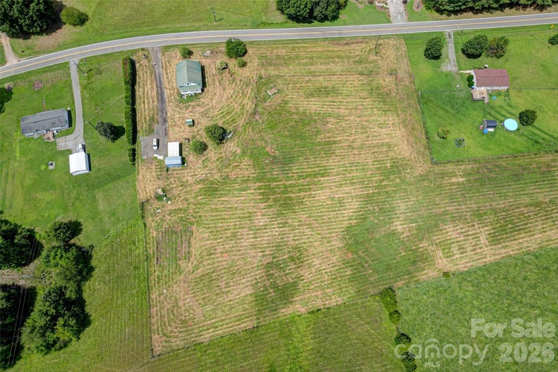 Johnny Martin Ln, Stony Point, NC 28678