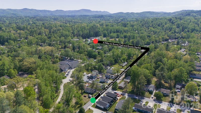 617 Allen St, Hendersonville, NC 28739