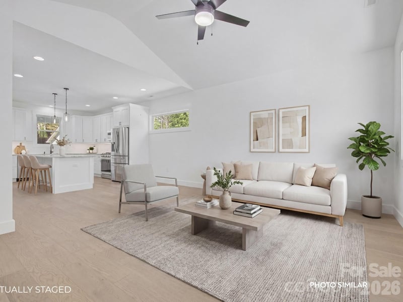 617 Allen St, Hendersonville, NC 28739