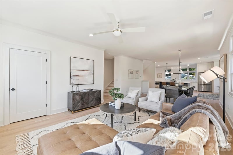 2027 Thurmond Pl, Charlotte, NC 28205