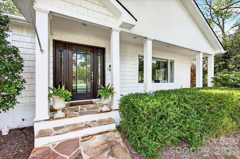 3209 Fairfax Dr, Charlotte, NC 28209
