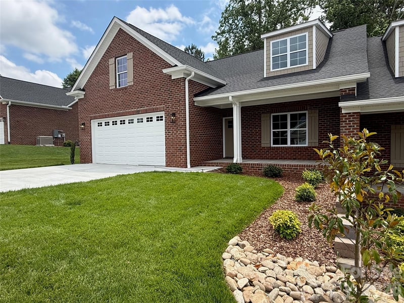 105 Abbington Ln, Shelby, NC 28150