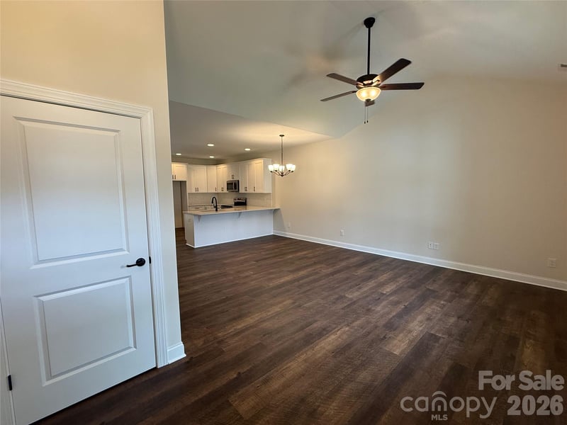 105 Abbington Ln, Shelby, NC 28150