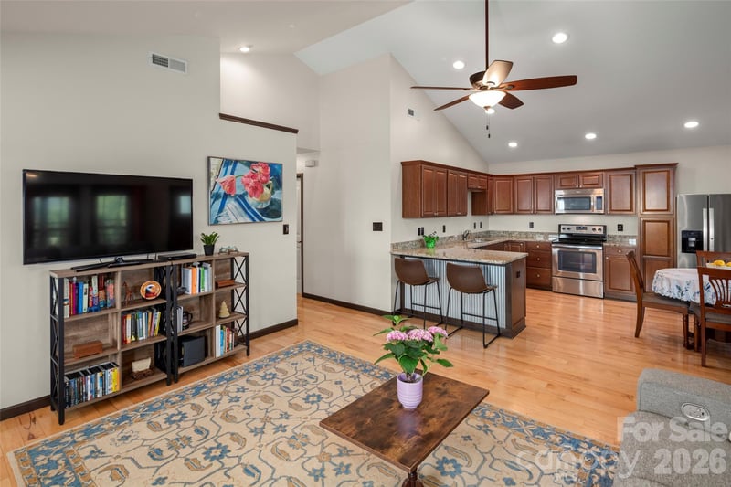 190 Joyner Ave, Asheville, NC 28806