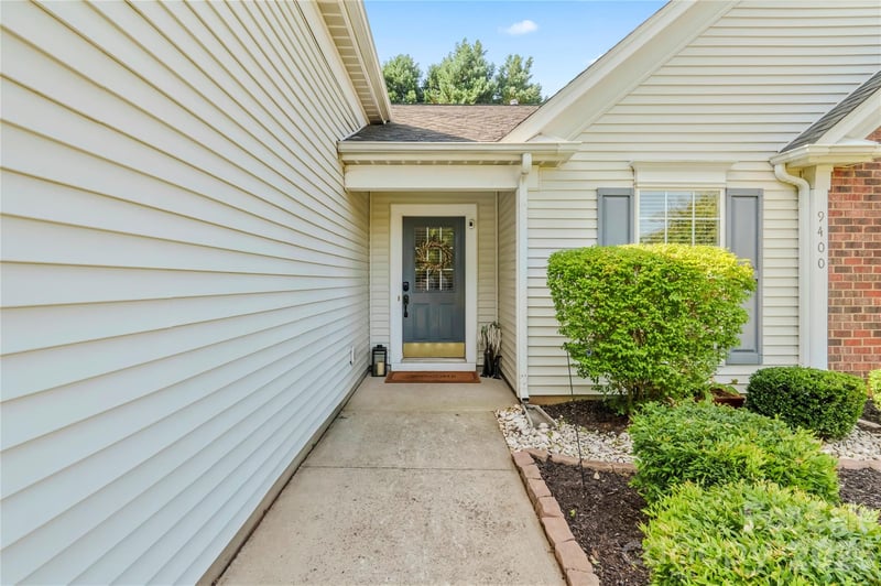 9400 Shepparton Dr, Huntersville, NC 28078