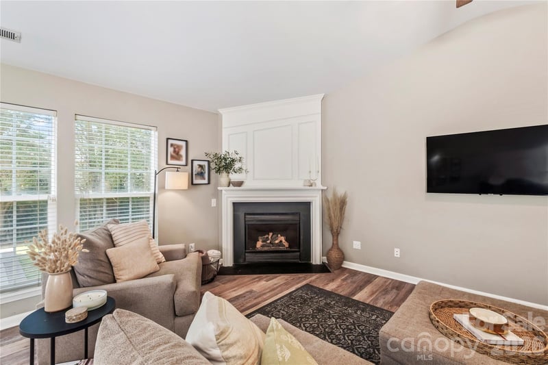 9400 Shepparton Dr, Huntersville, NC 28078