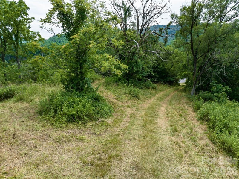 99999 Us 70 Hw, Swannanoa, NC 28778