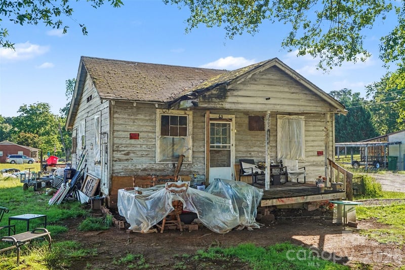 103 Carrigan Dr, Gastonia, NC 28056