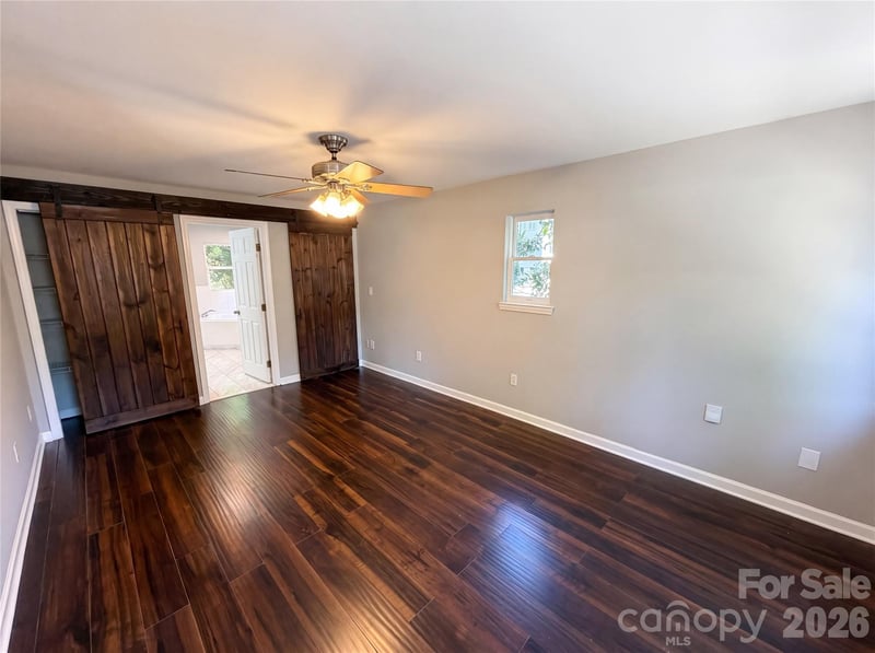 1322 Carolyn Dr, Charlotte, NC 28205