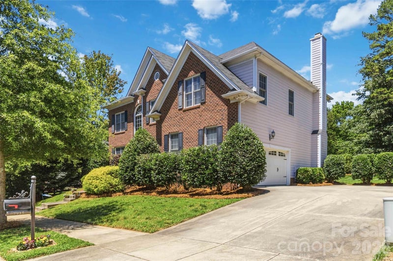 7915 Bytham Castle Dr, Huntersville, NC 28078